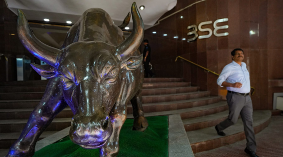How to Ride the Bull: LRO's Guide to the Indian Stock Market in 2023